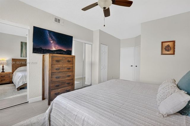 8251 San Carlos Cir, Tamarac, FL 33321