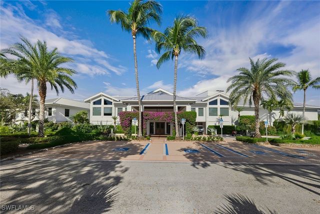 321 Hideaway CIR S, Marco Island, FL 34145