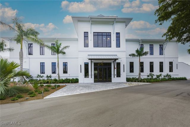 321 Hideaway CIR S, Marco Island, FL 34145