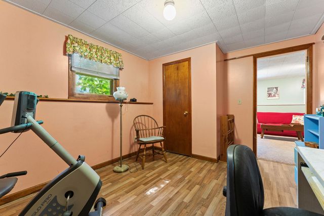 10 Logwood Circle, Essex, VT 05452