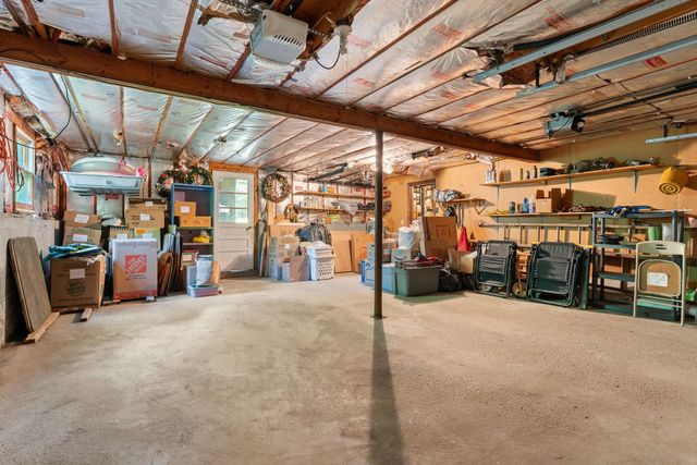 10 Logwood Circle, Essex, VT 05452