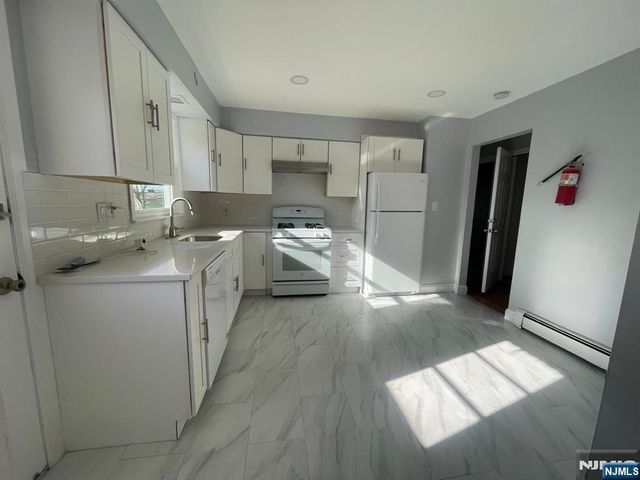 85 Grove Street 1, South Hackensack, NJ 07606