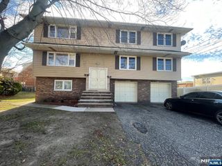 85 Grove Street 1, South Hackensack, NJ 07606