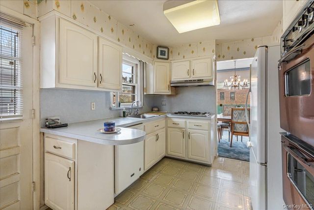 25-08 148th Street, Flushing, NY 11354