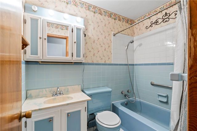 838 S Cherry Street, Siloam Springs, AR 72761