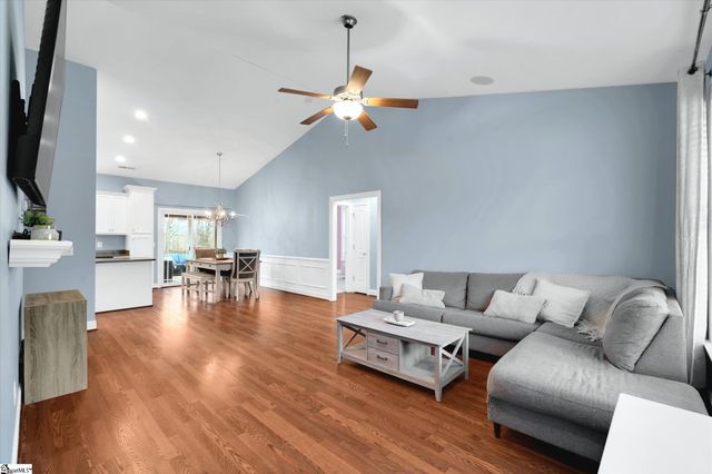 108 Alberta Circle, Piedmont, SC 29673