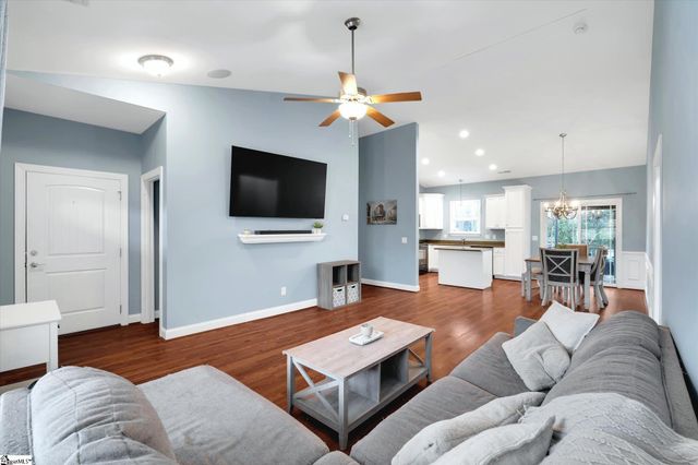 108 Alberta Circle, Piedmont, SC 29673