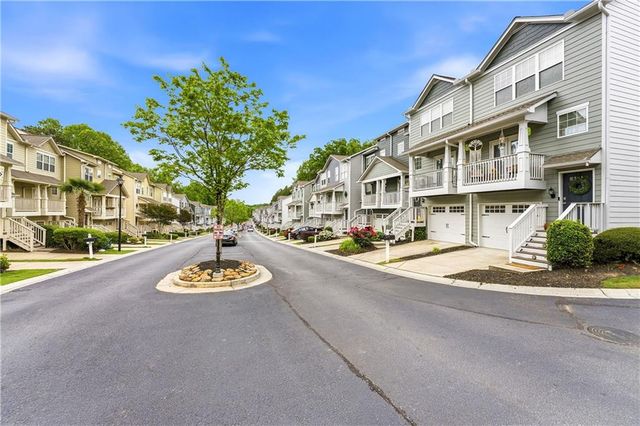 1524 Liberty Parkway NW, Atlanta, GA 30318