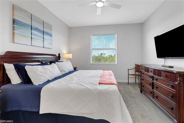 3830 Sawgrass WAY 2944, Naples, FL 34112