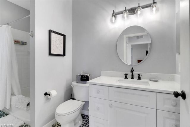 3830 Sawgrass WAY 2944, Naples, FL 34112