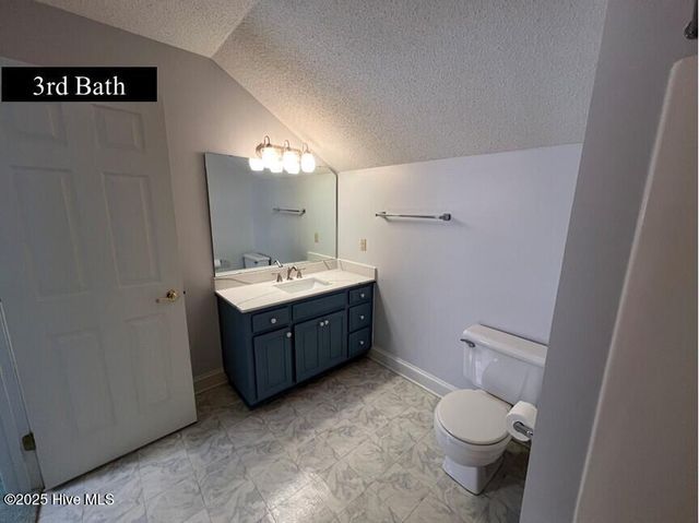 10 Pier Pointe, New Bern, NC 28562