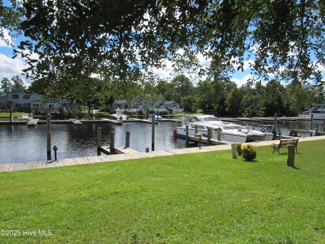 10 Pier Pointe, New Bern, NC 28562