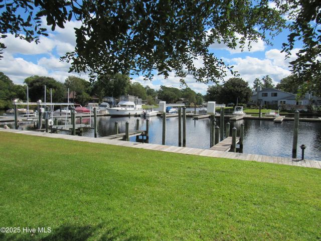 10 Pier Pointe, New Bern, NC 28562