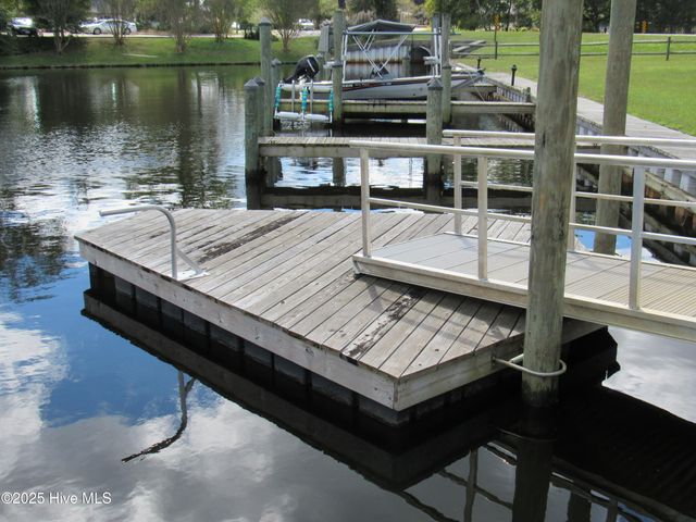 10 Pier Pointe, New Bern, NC 28562