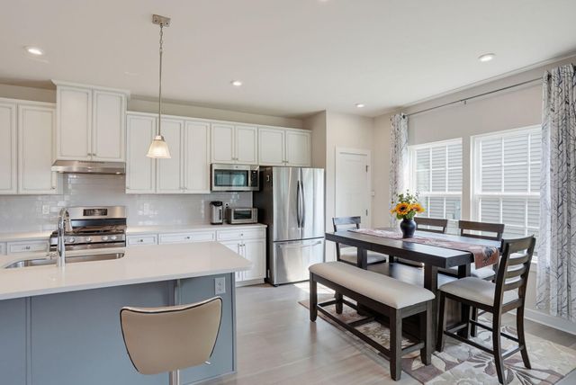 272 ANGLESEY DR, Middletown, DE 19709