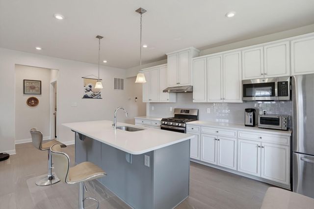 272 ANGLESEY DR, Middletown, DE 19709
