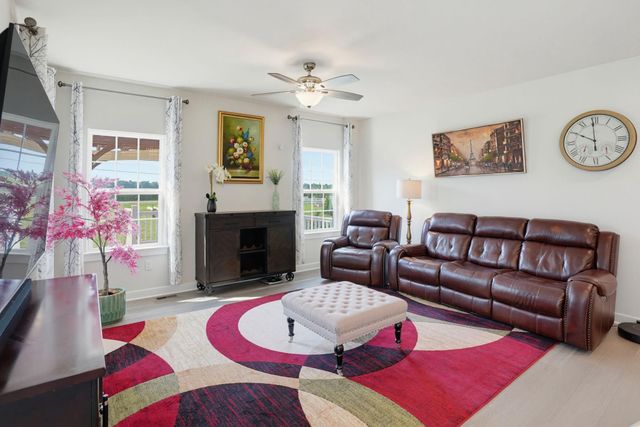 272 ANGLESEY DR, Middletown, DE 19709