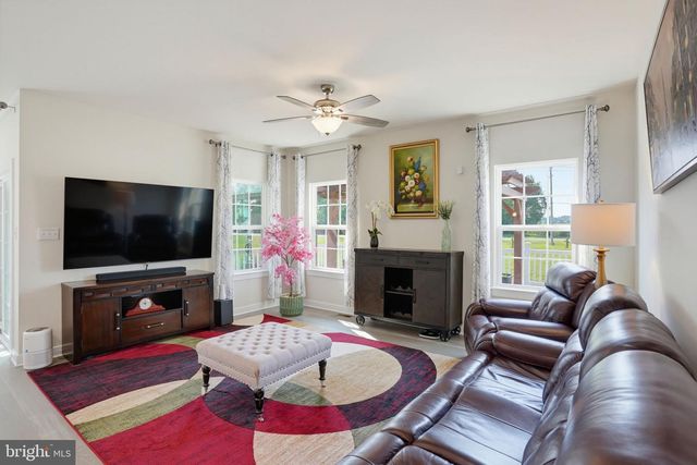 272 ANGLESEY DR, Middletown, DE 19709