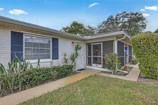 10115 44th Way S 409, Boynton Beach, FL 33436