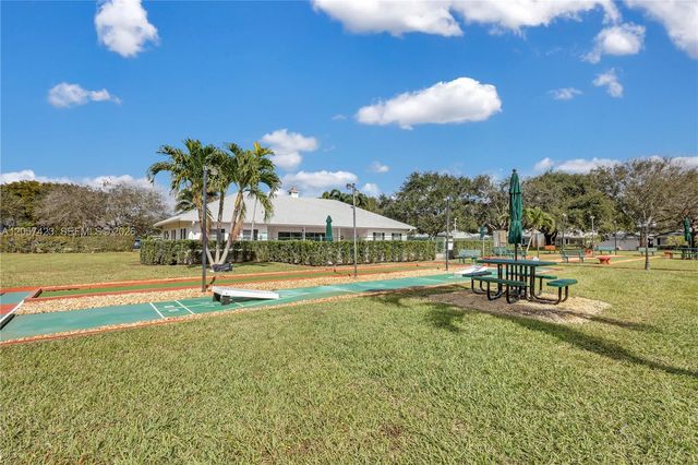 10115 44th Way S 409, Boynton Beach, FL 33436