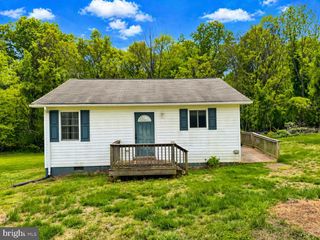 4085 S BLUE RIDGE TPKE, Rochelle, VA 22738