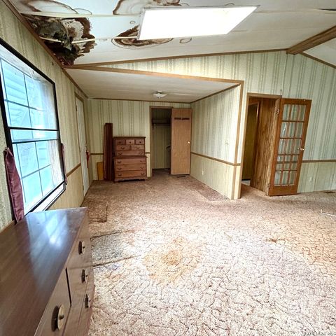 6332 Wildcat, Beeville, TX 78102