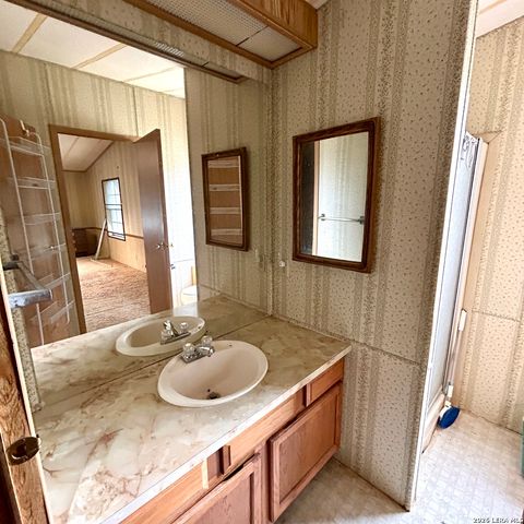 6332 Wildcat, Beeville, TX 78102