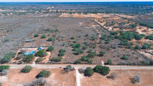 6332 Wildcat, Beeville, TX 78102