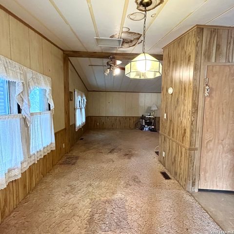 6332 Wildcat, Beeville, TX 78102