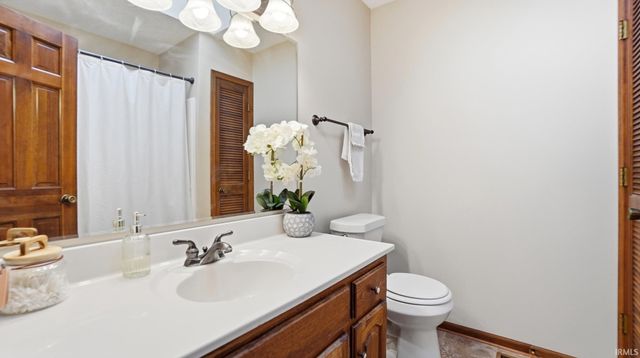 8531 Stand Ridge Run, Fort Wayne, IN 46825