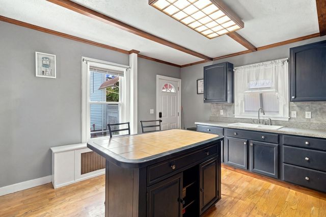 5 Eden Ct, Attleboro, MA 02703
