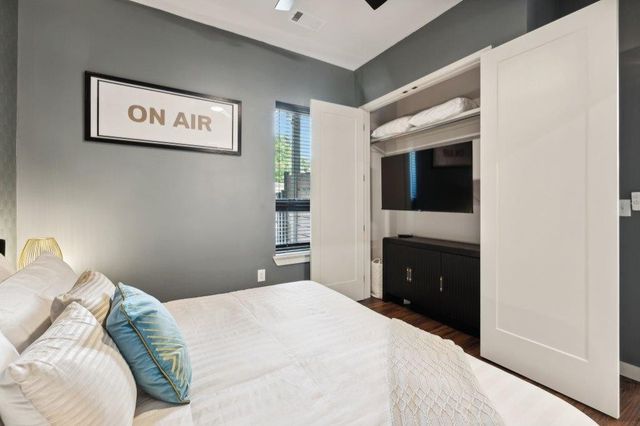 1014 16th Ave S Unit 104, Nashville, TN 37212