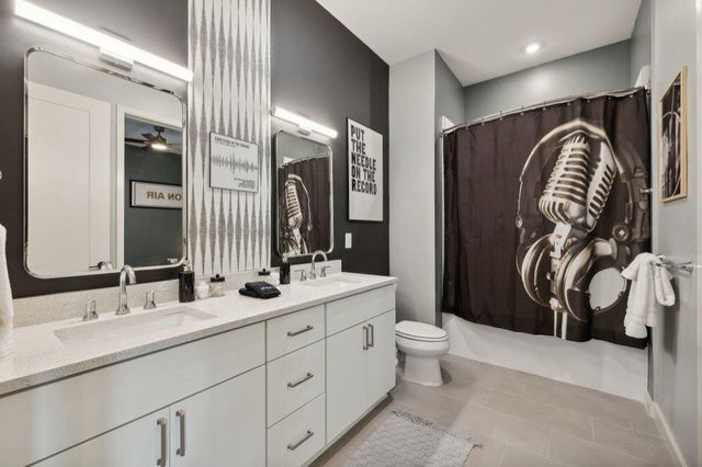 1014 16th Ave S Unit 104, Nashville, TN 37212