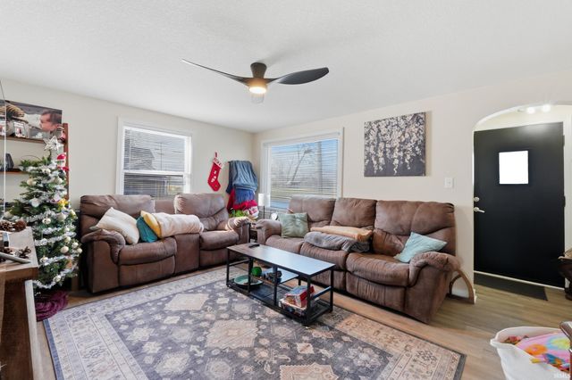 1965 Griswold Drive, Fort Wayne, IN 46805