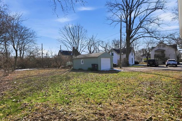 1965 Griswold Drive, Fort Wayne, IN 46805