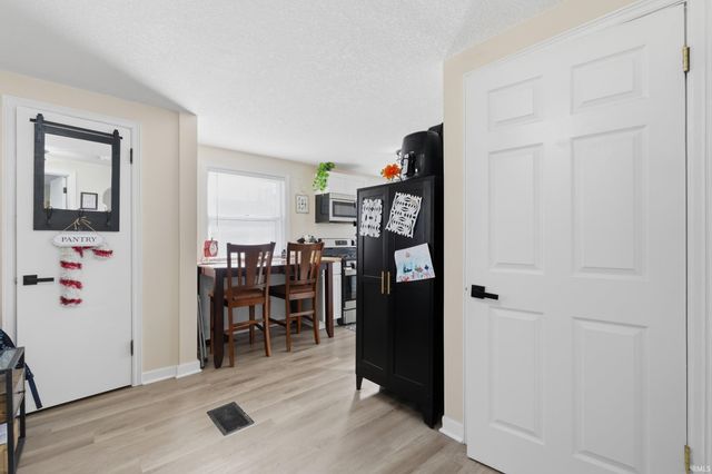 1965 Griswold Drive, Fort Wayne, IN 46805