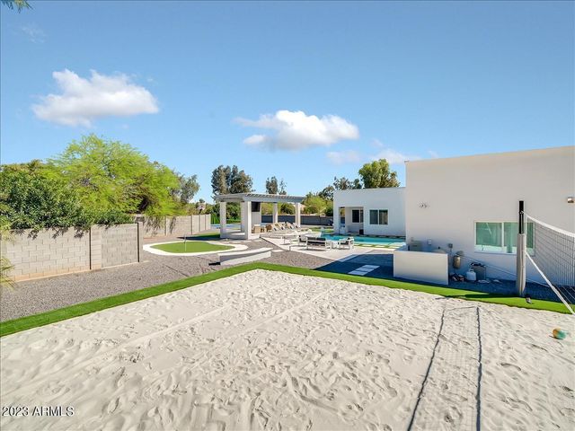 13613 N 76th Street, Scottsdale, AZ 85260