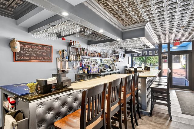 269-271 Commercial Street, Provincetown, MA 02657