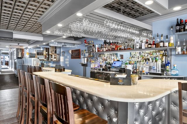 269-271 Commercial Street, Provincetown, MA 02657