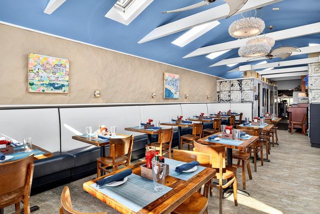 269-271 Commercial Street, Provincetown, MA 02657