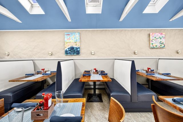 269-271 Commercial Street, Provincetown, MA 02657