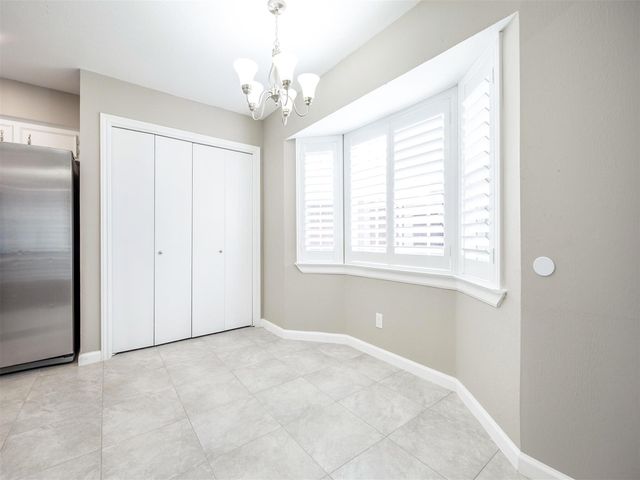 10527 Ravenscroft Drive, Dallas, TX 75230