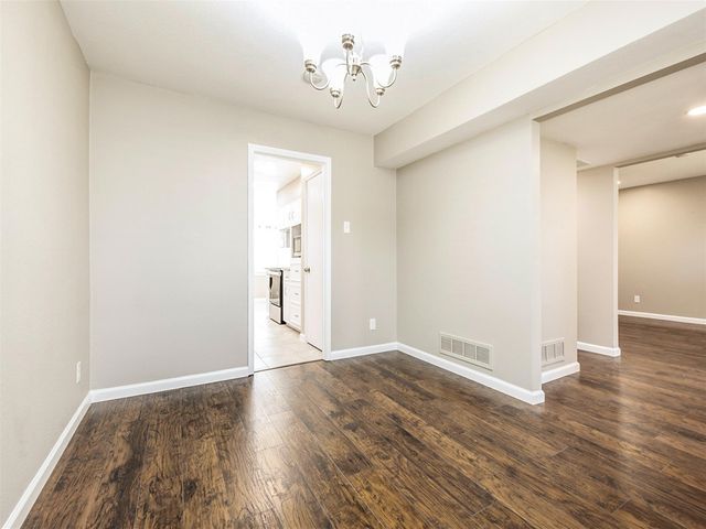 10527 Ravenscroft Drive, Dallas, TX 75230