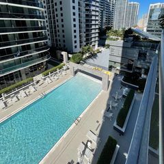 45 SW 9th St 1407, Miami, FL 33130