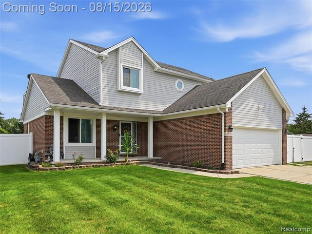 27215 Eagle Court, New Baltimore, MI 48051