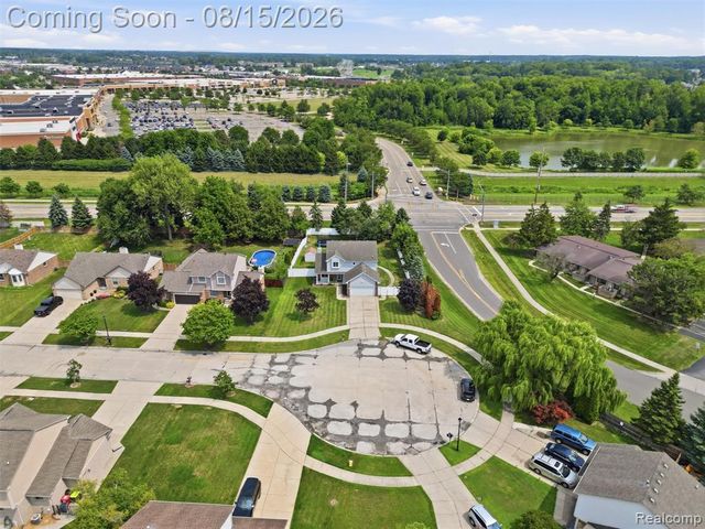 27215 Eagle Court, New Baltimore, MI 48051