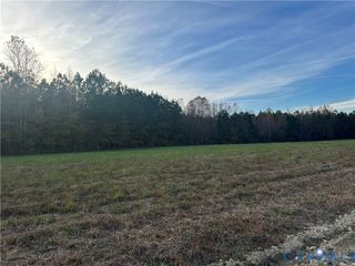 18612 White Oak Rd, Sutherland, VA 23885