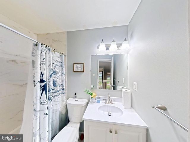 18428 POINT SENECA PL, Germantown, MD 20874