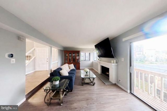 18428 POINT SENECA PL, Germantown, MD 20874