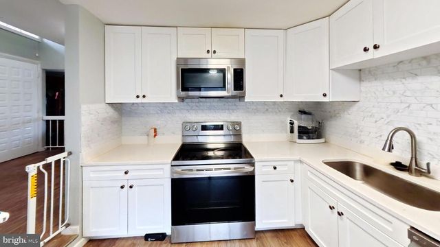 18428 POINT SENECA PL, Germantown, MD 20874
